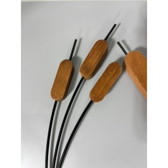 Vtg Set Of 3 Wooden Cattail Plant Black Metal Wire Stem Wall Decor - Picture 4 of 8